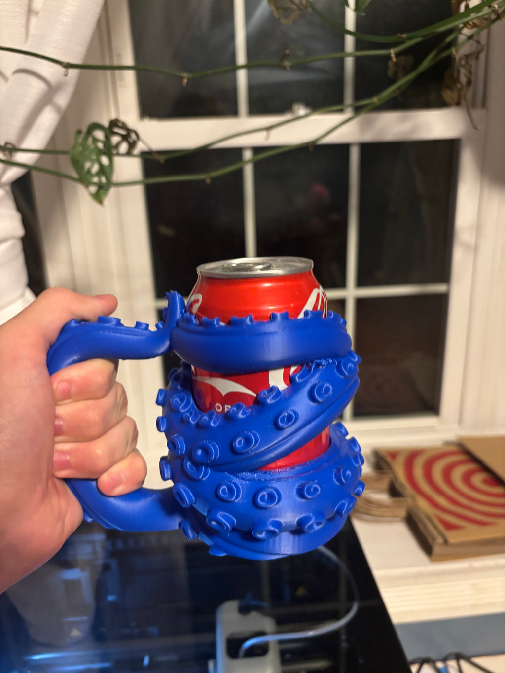 Soda Can Tentacle Arm Holder